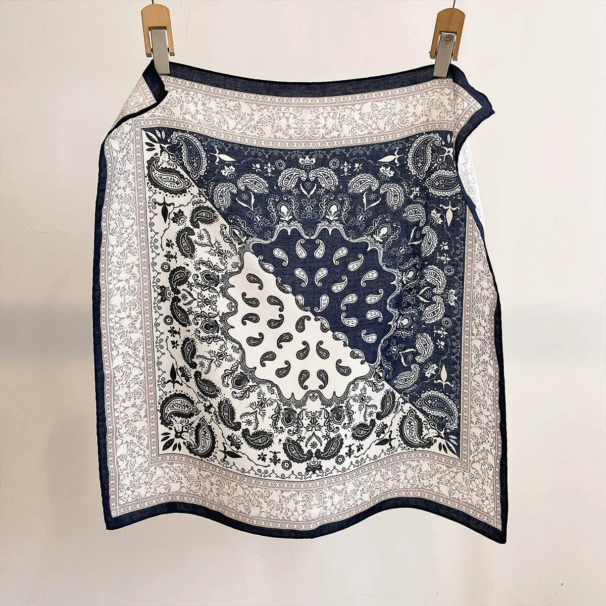 Square Bandana 68x68cm Cotton Print Headscarf for Women, Hair and Neck Scarf, Multifunctional, Four Seasons | Sansoti