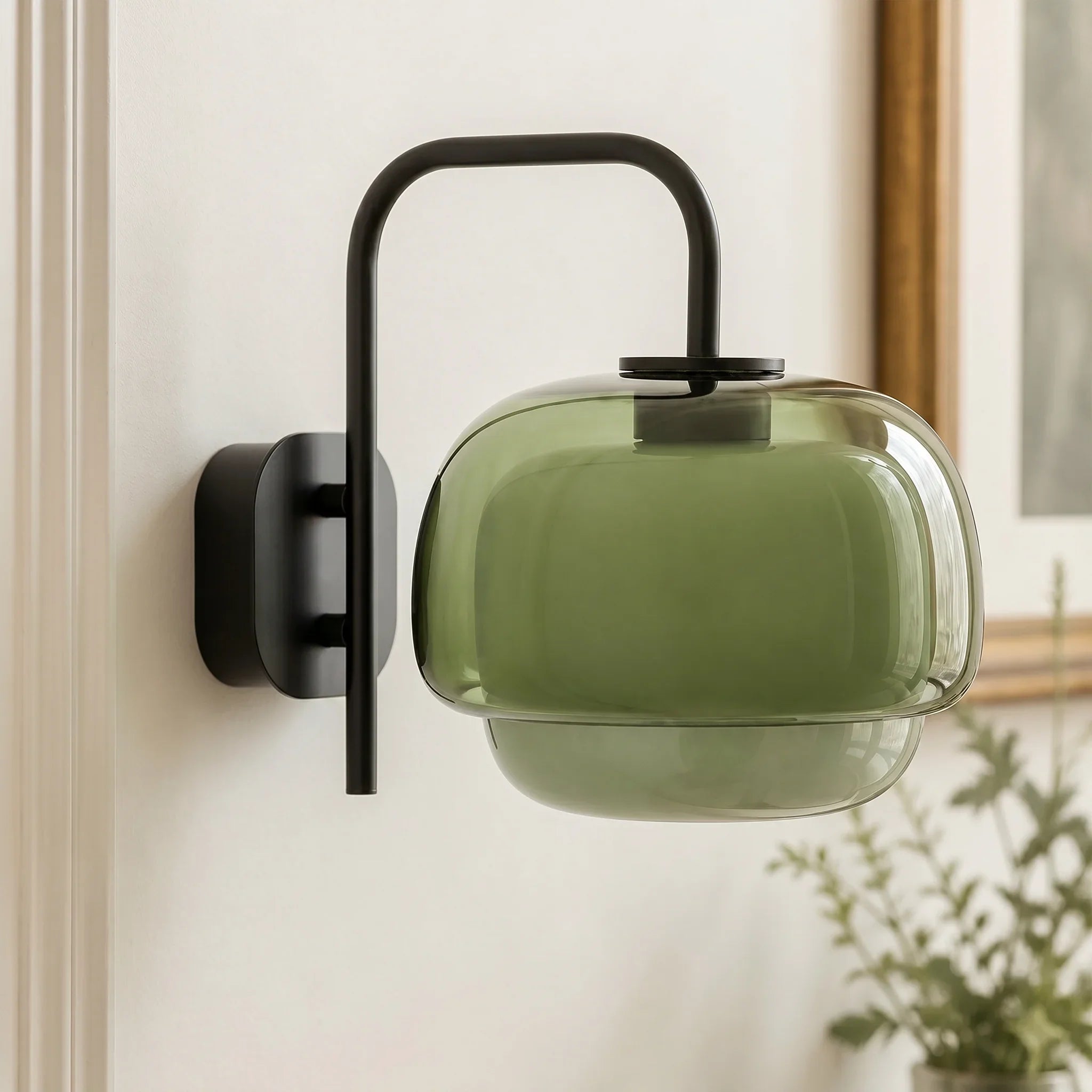Gekleurde Glazen Wandlamp met Ronde Kap – Groen, Roze, Oranje – Moderne LED Verlichting | Sansoti