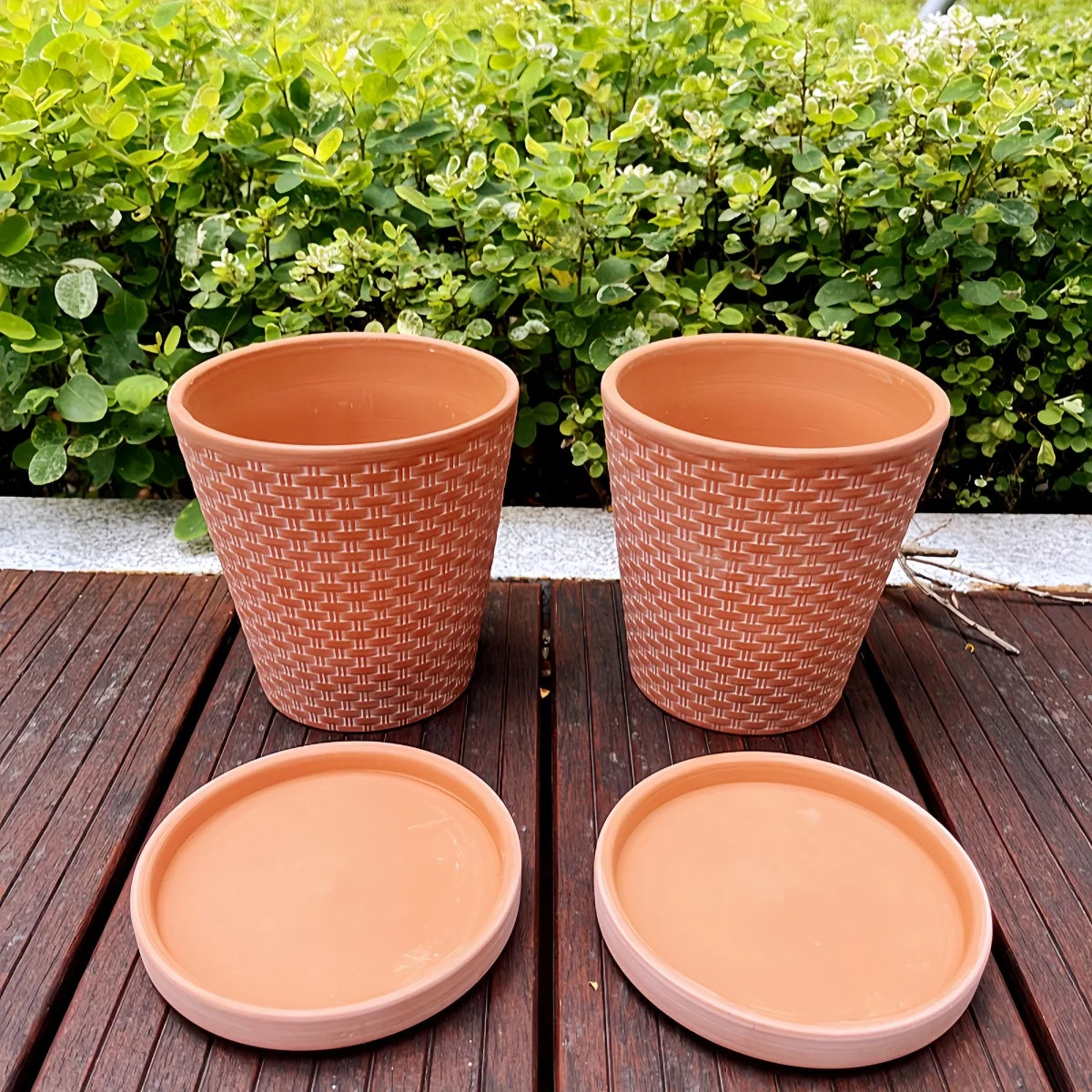 Set aus Keramik-Pflanzentöpfen, 13 cm, mit Untersetzer - 2 Stück, Terrakotta, mit Drainageloch für Kräuter im Innenbereich | Sansoti