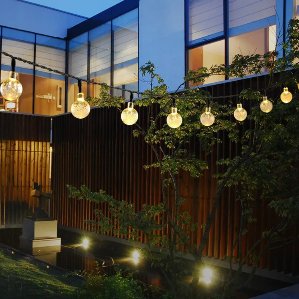 Zonne-energie Fonkelende Tuinverlichting 10 Meter LED Snoer Waterdicht IP65 Buitenverlichting Sfeerlampen voor Tuin Terras en Balkon | Sansoti