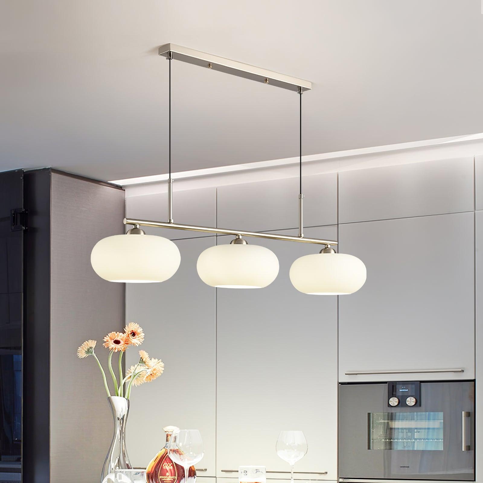Design Hanglamp met 3 Globe Kapjes - Stijlvolle Eetkamerverlichting voor Tafel en Kookeiland - Verstelbaar 150 cm - Nikkel of Goud - E26/E27 | Sansoti