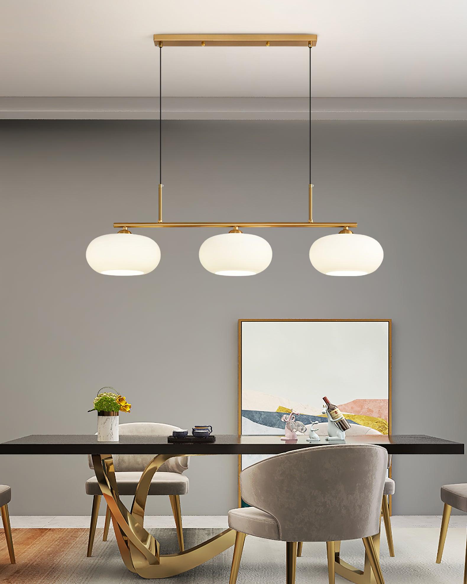 Design Hanglamp met 3 Globe Kapjes - Stijlvolle Eetkamerverlichting voor Tafel en Kookeiland - Verstelbaar 150 cm - Nikkel of Goud - E26/E27 | Sansoti