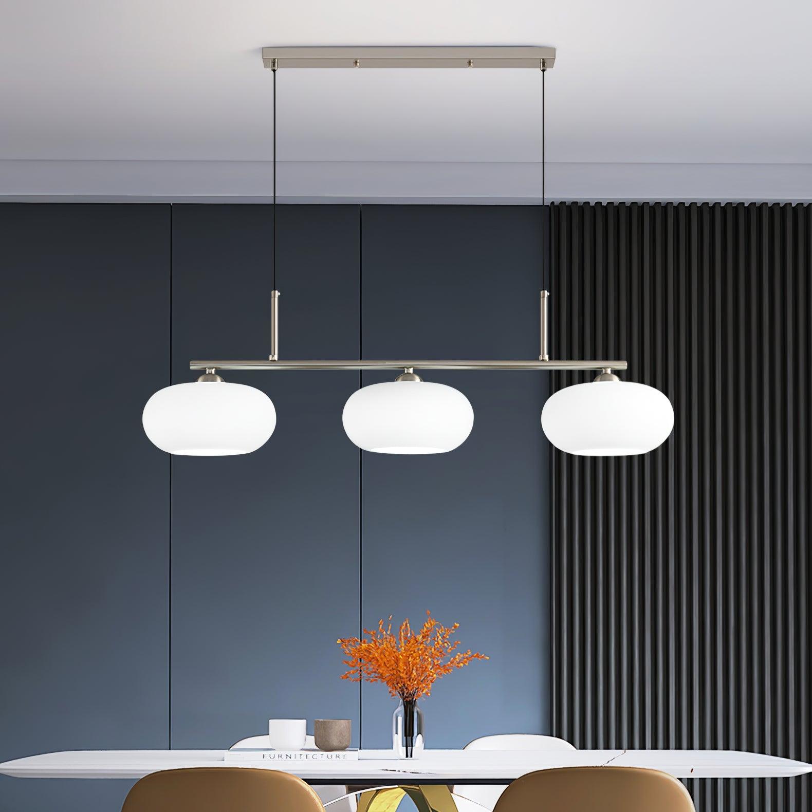 Design Hanglamp met 3 Globe Kapjes - Stijlvolle Eetkamerverlichting voor Tafel en Kookeiland - Verstelbaar 150 cm - Nikkel of Goud - E26/E27 | Sansoti