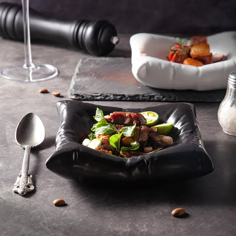 Keramische Serveerschaal Wolkvorm Wit Zwart Bone China Luxe Tafelaccessoire Elegant Design | Sansoti