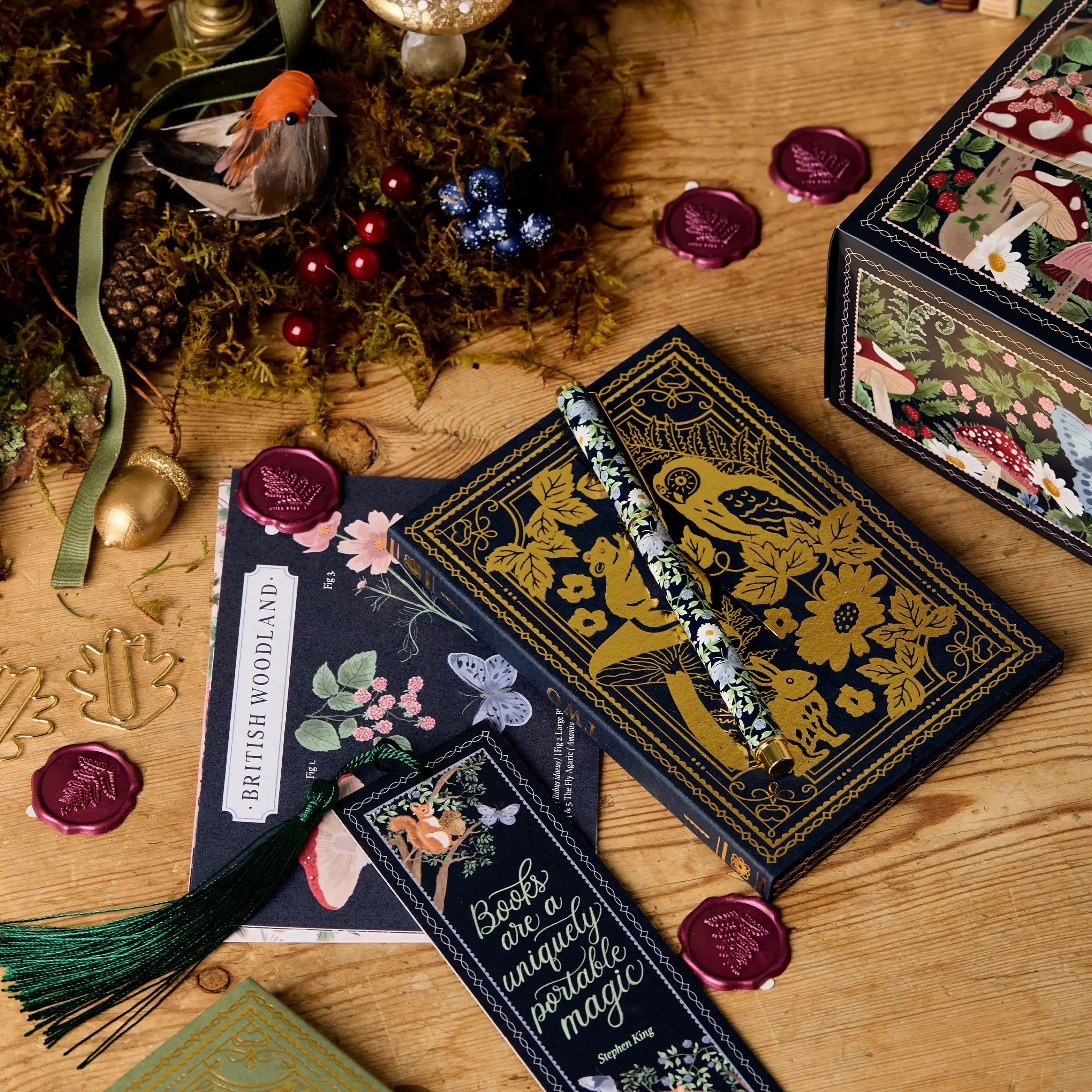 Creatieve Adventskalender 2024 met 24 Schrijfwaren – Dagelijkse Verrassingen voor Journaling, Bullet Journal en Creatief Werk | Sansoti