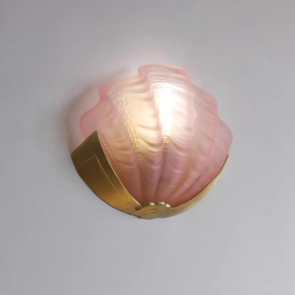 Glazen Wandlamp Schelp Design Messing & Glas Luxe Afwerking voor Gang en Slaapkamer | Sansoti