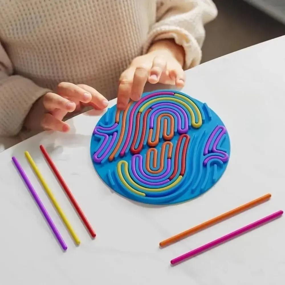 Sensorisch Siliconen Activiteitenbord 20x20cm Blauw 14 Strips Fidget Stressvermindering Fijnmotoriek Concentratie Kinderen Reizen | Sansoti