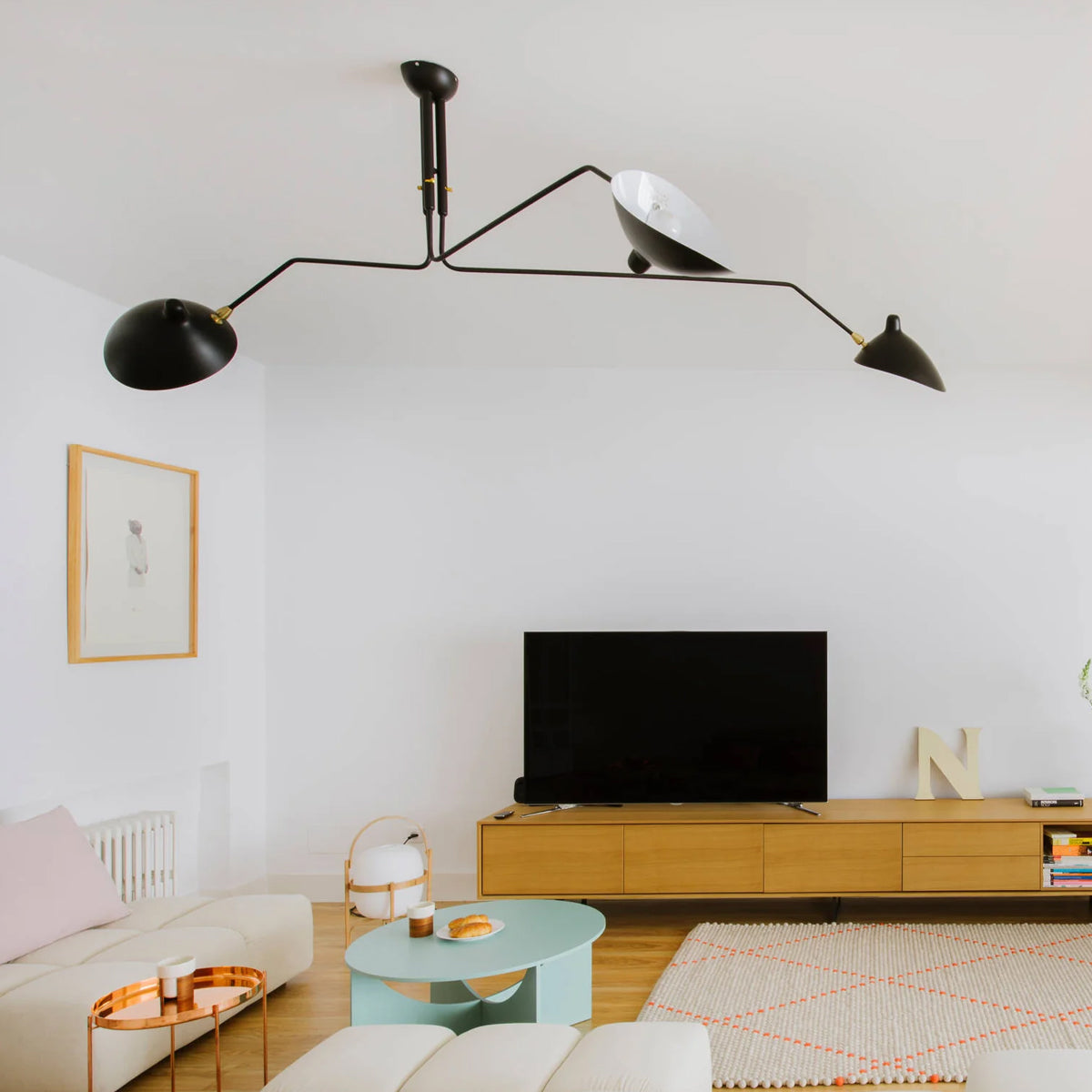 Plafondlamp Spider 3 Armen Mid-Century Modern Messing Verstelbaar Zwart Wit Grote Ruimte Restaurant Loft Stalen Armatuur Geïnspireerd Design | Sansoti