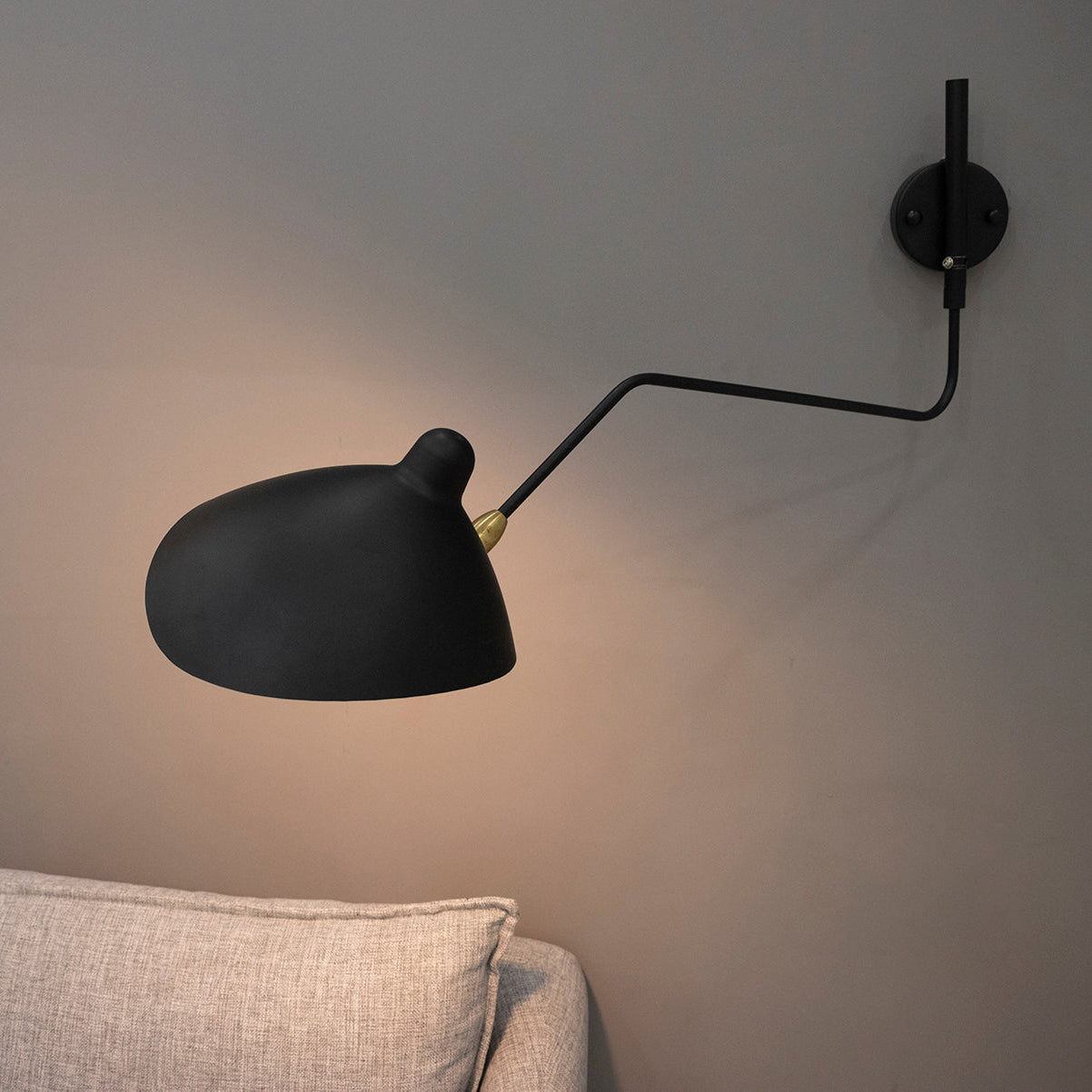 Wandlamp met verstelbare armen — industriële wandverlichting in aluminium en messing — vintage design — moderne wandlamp voor woonkamer slaapkamer | Sansoti