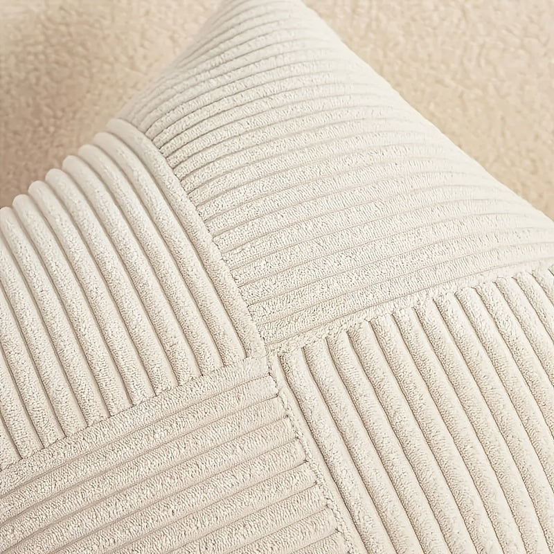Restfield Corduroy Kissenbezüge (2er Set) – Weich, Luxuriös & Zeitlos für Sofa und Bett