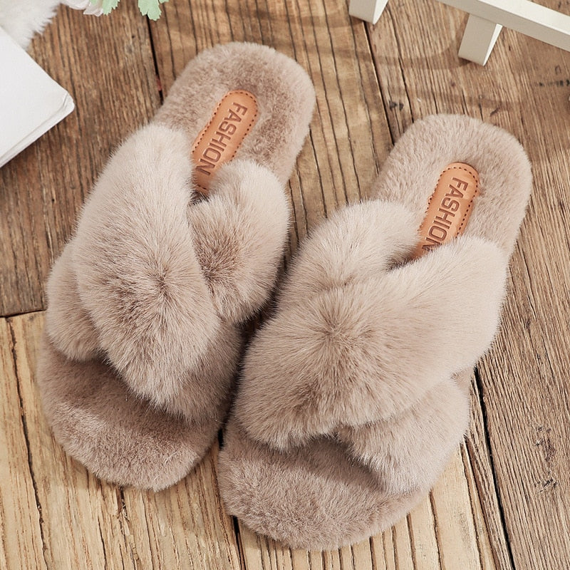 Weiche Plüschpantoffeln Schwarz Feste Sohle Indoor Outdoor Hausschuhe Damen Größen 35-41 Bequem Warm | Sansoti