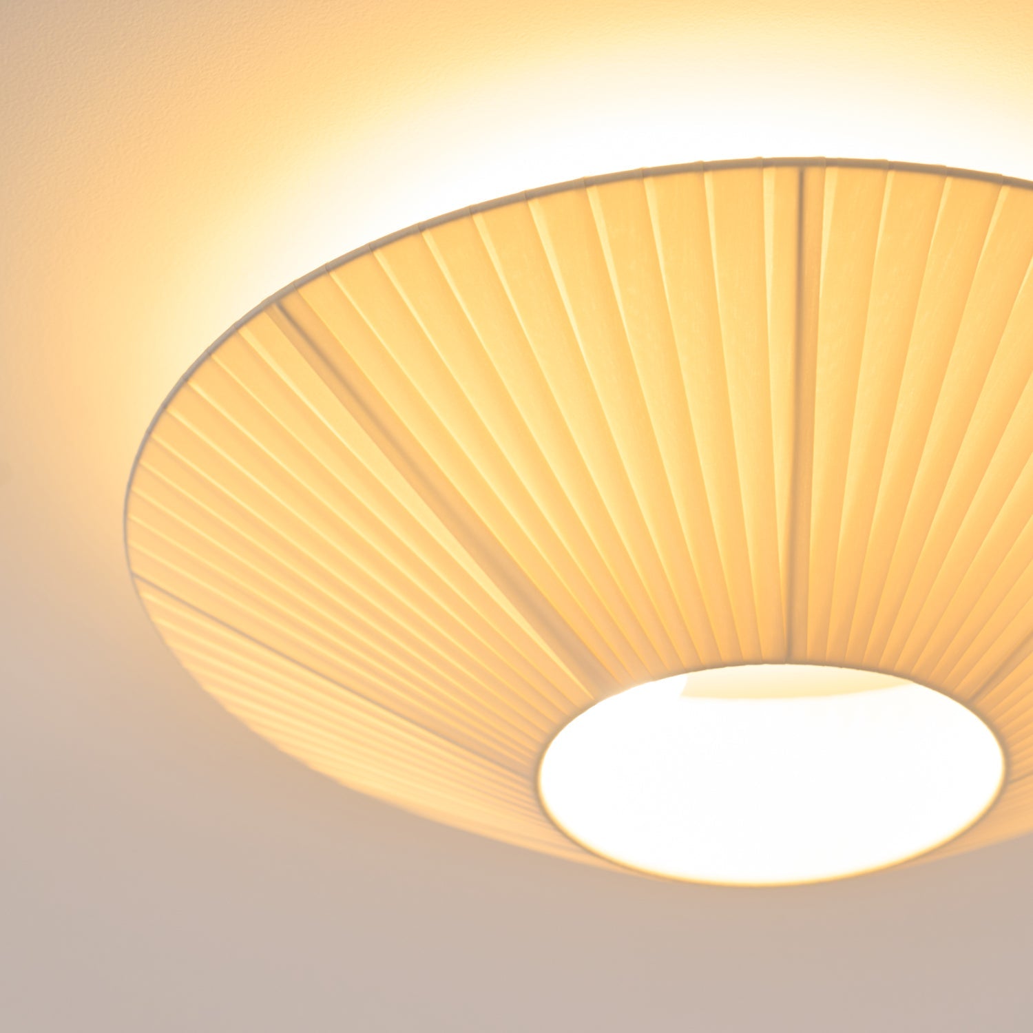 Plafondlamp Oosterse Stijl Stoffen Kap Zachte Verlichting voor Eetkamer Woonkamer Dimbaar 3 Maten | Sansoti