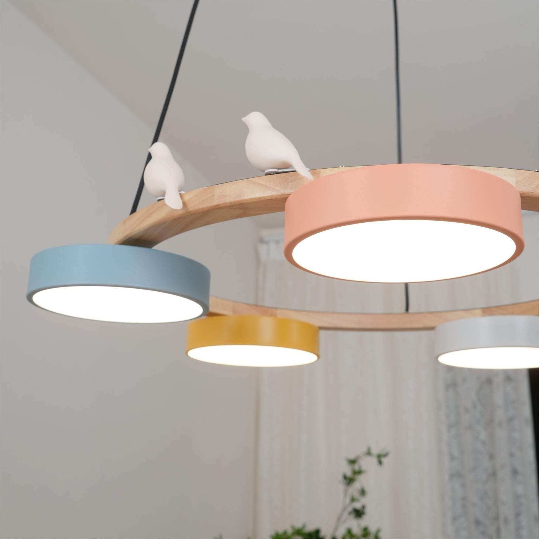 Runde Hängelampe Mit Vögeln Holzring LED 65cm 72cm | Restfield