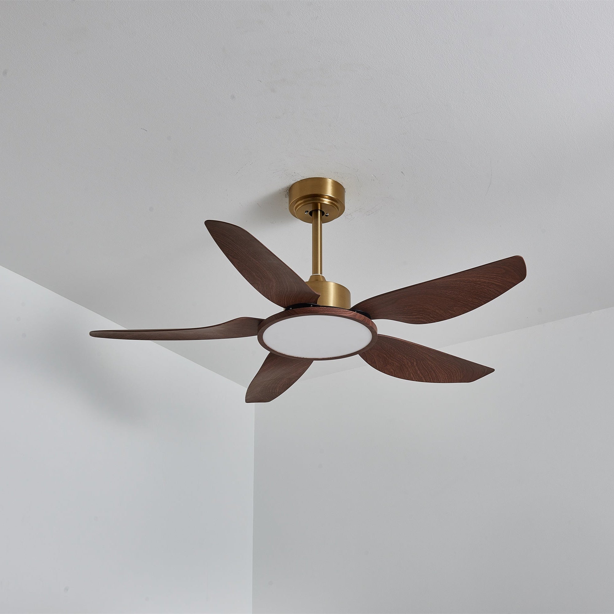 Plafondventilator met Verlichting Notenhout Messing Modern Design 3-Snelheden Afstandsbediening LED Geïntegreerd 35W Dimbaar Eiken Staal Luxe Scandinavisch Binnengebruik Woonkamer Slaapkamer Ventilator met Lampkap Ventilatie Koeling | Sansoti