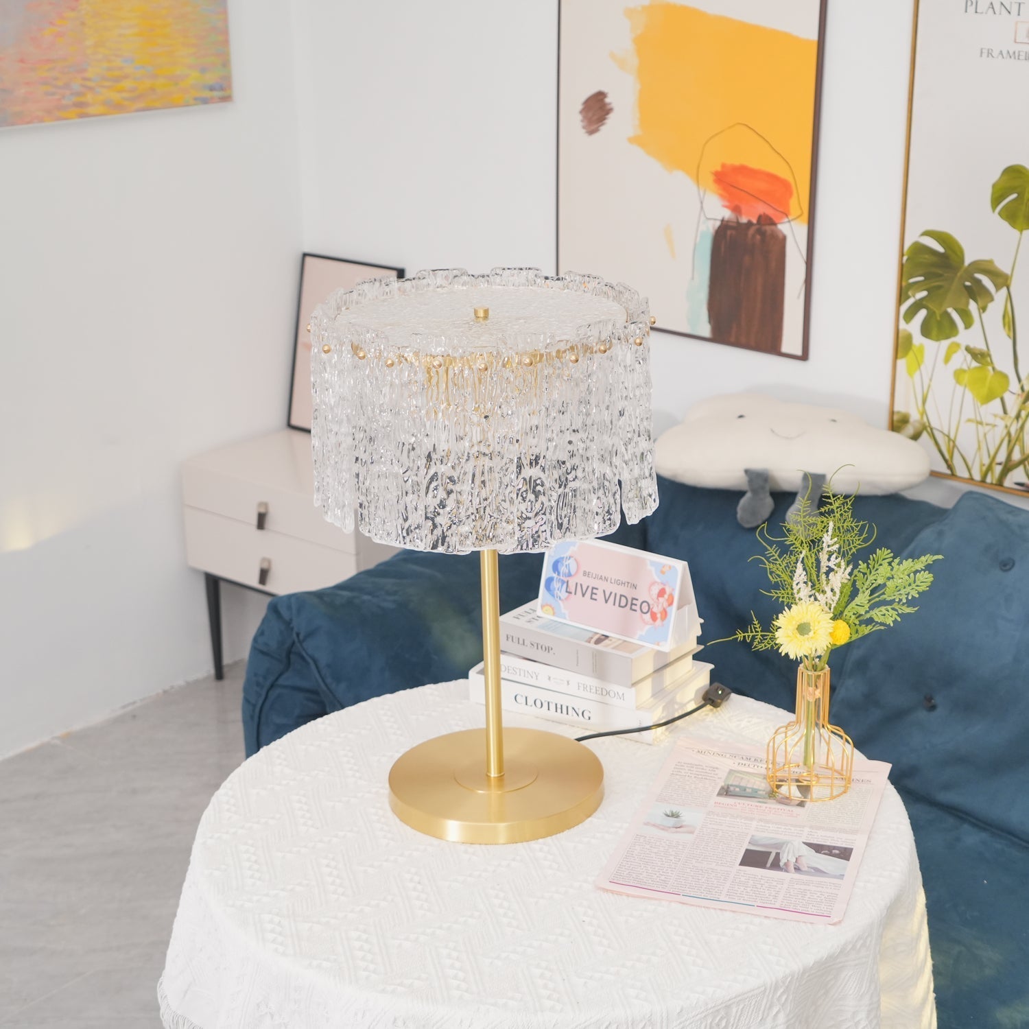 Glazen Tafellamp met Messing Voet – Design Verlichting voor Interieur | Sansoti