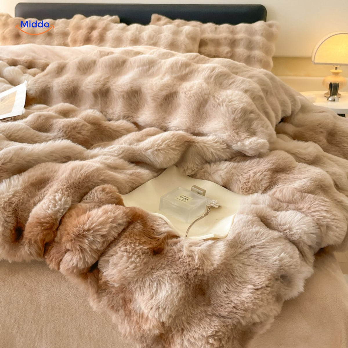 Ensemble de literie quatre pièces en peluche et fausse fourrure, linge de lit d’hiver, textile douillet, doux et chaud, confort pour la chambre à coucher | Sansoti