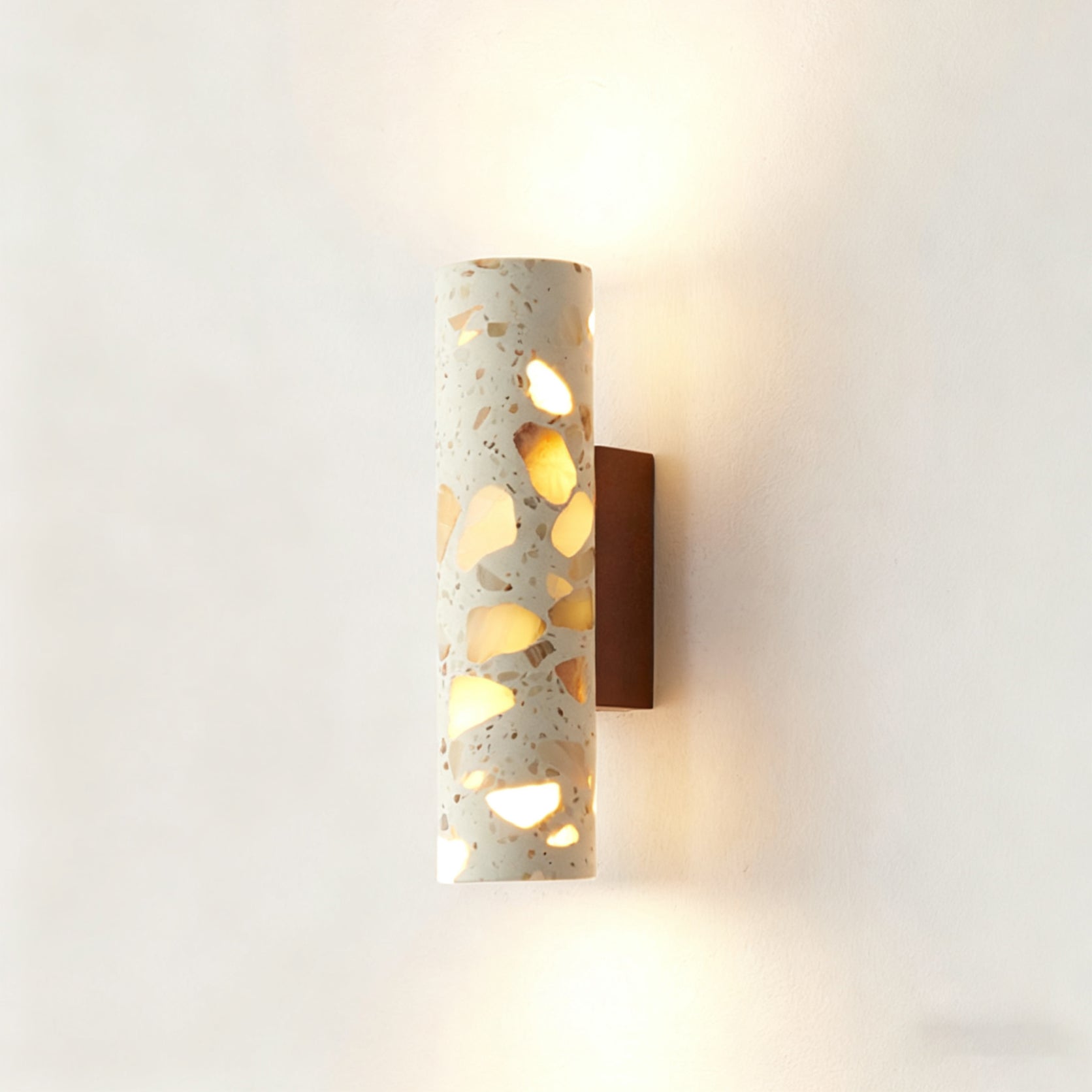 Wandlamp Terrazzo Cilinder – Walnoot Houten Basis – Handgemaakt Natuursteen – Retro Kolom Design – Warm Licht G9 – Woonkamer Slaapkamer Gang | Sansoti