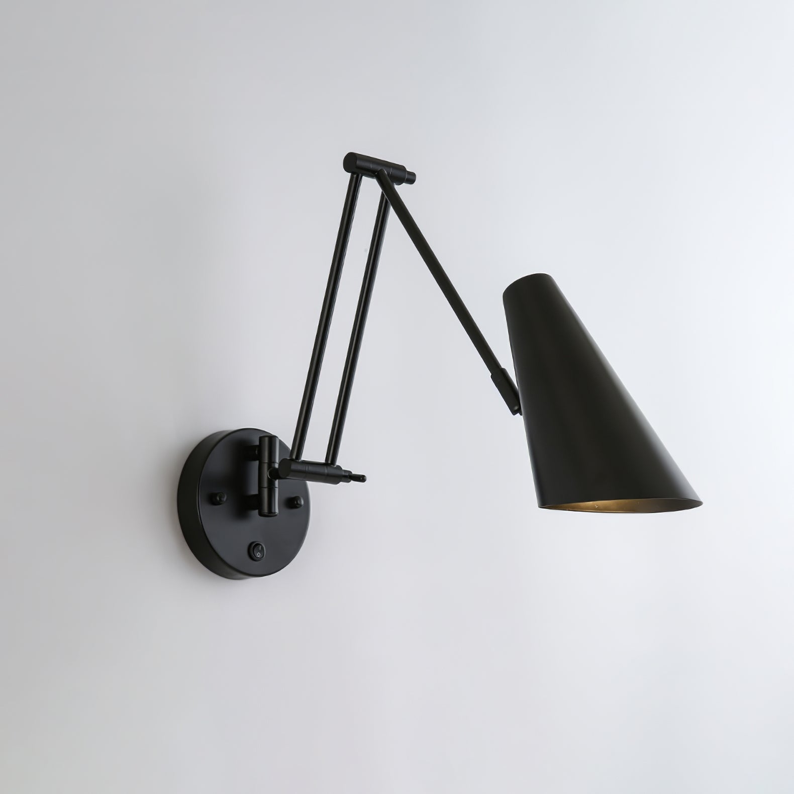 Verstelbare Wandlamp Zwenkarm Industrieel IJzer Modern Design E26/E27 Fitting Muurbediening Leeslamp Slaapkamer | Sansoti