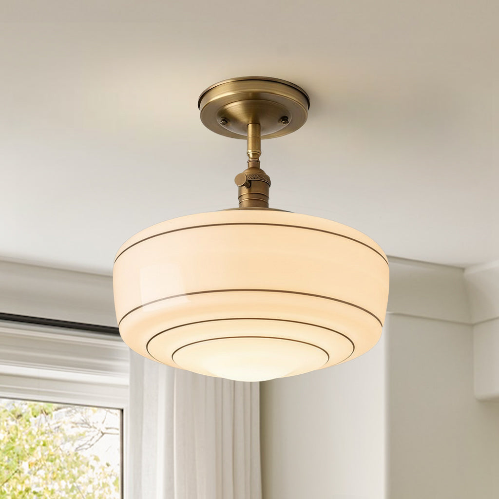 Ronde Plafondlamp met Gestreepte Glazen Kap en Messing Fitting – Scandinavische Flush Mount Verlichting | Sansoti