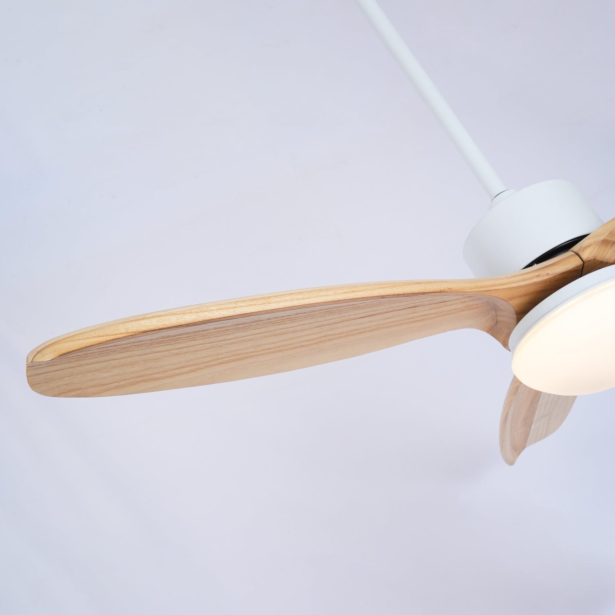 Scandinavische Plafondventilator met Verlichting Elegance Naturel – Vierkanten Houten Bladen met LED-Lamp & Afstandsbediening | Sansoti