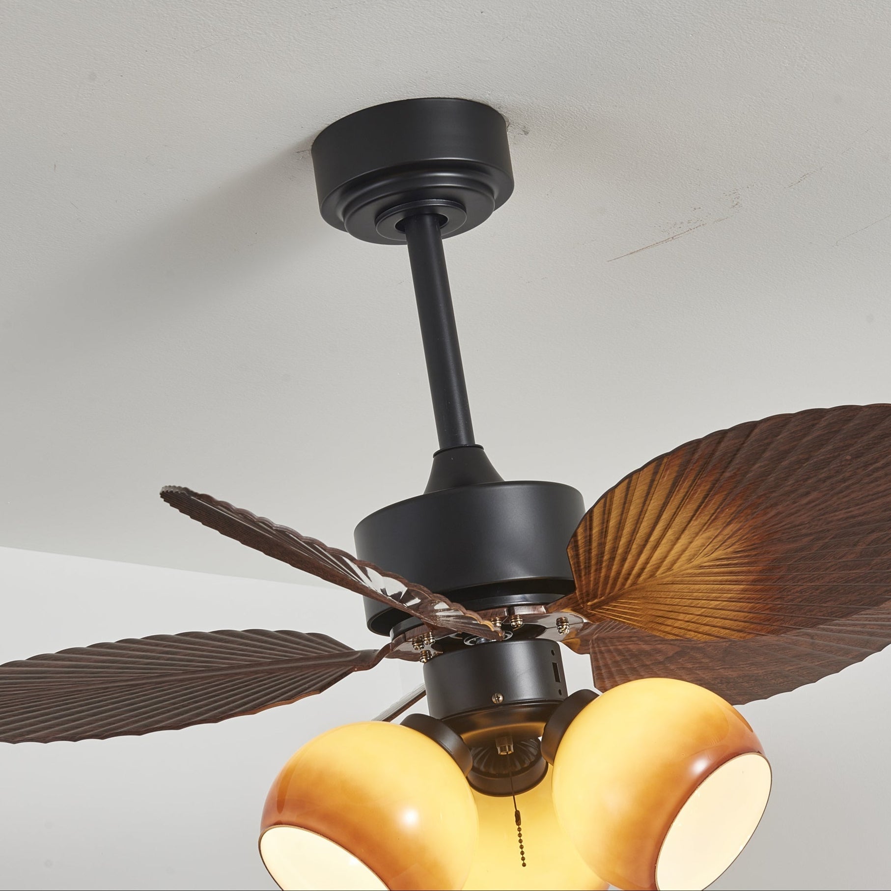 Vintage Plafondventilator met Verlichting – 91cm Diameter – Walnoot Afwerking & Oranje Kap | Sansoti