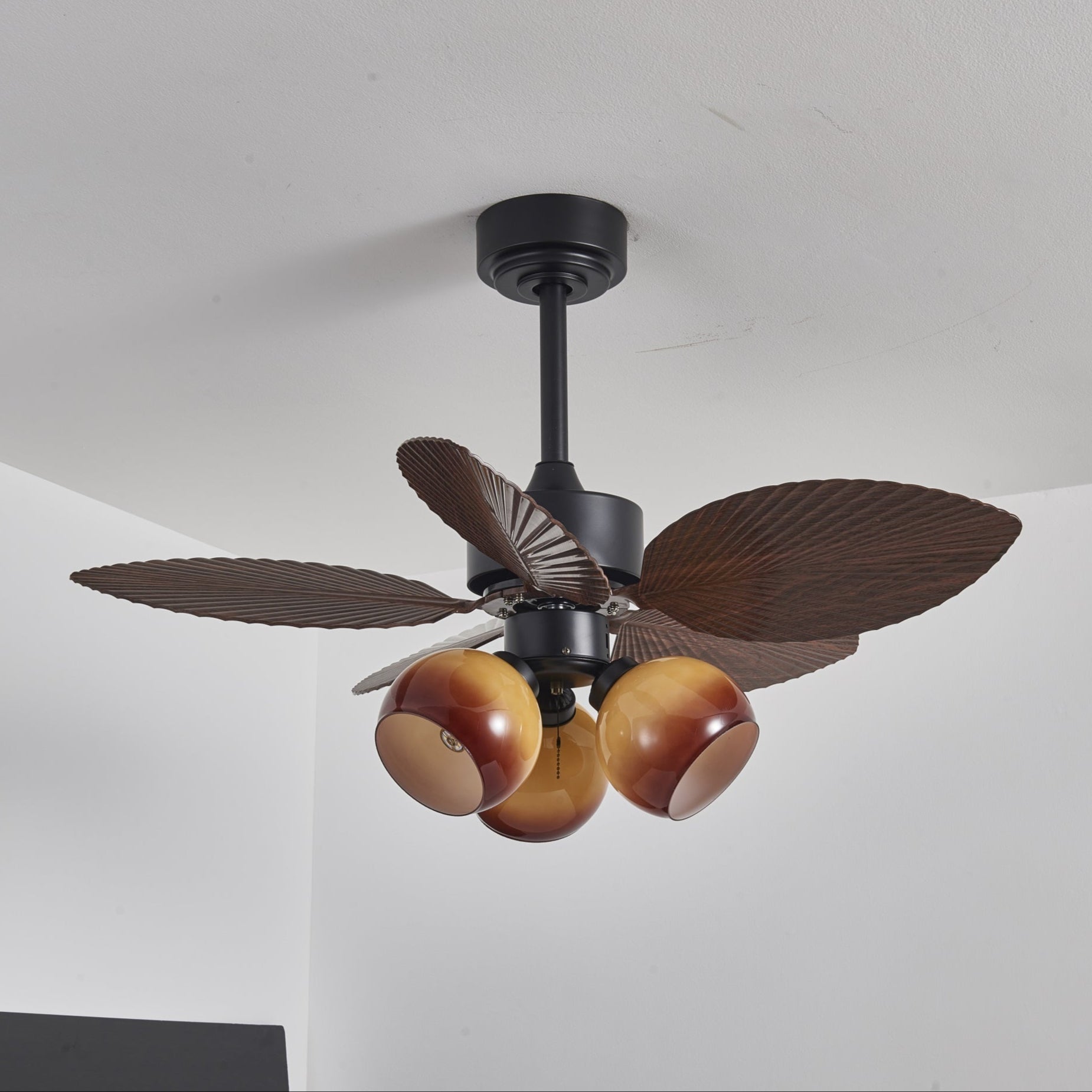 Vintage Plafondventilator met Verlichting – 91cm Diameter – Walnoot Afwerking & Oranje Kap | Sansoti