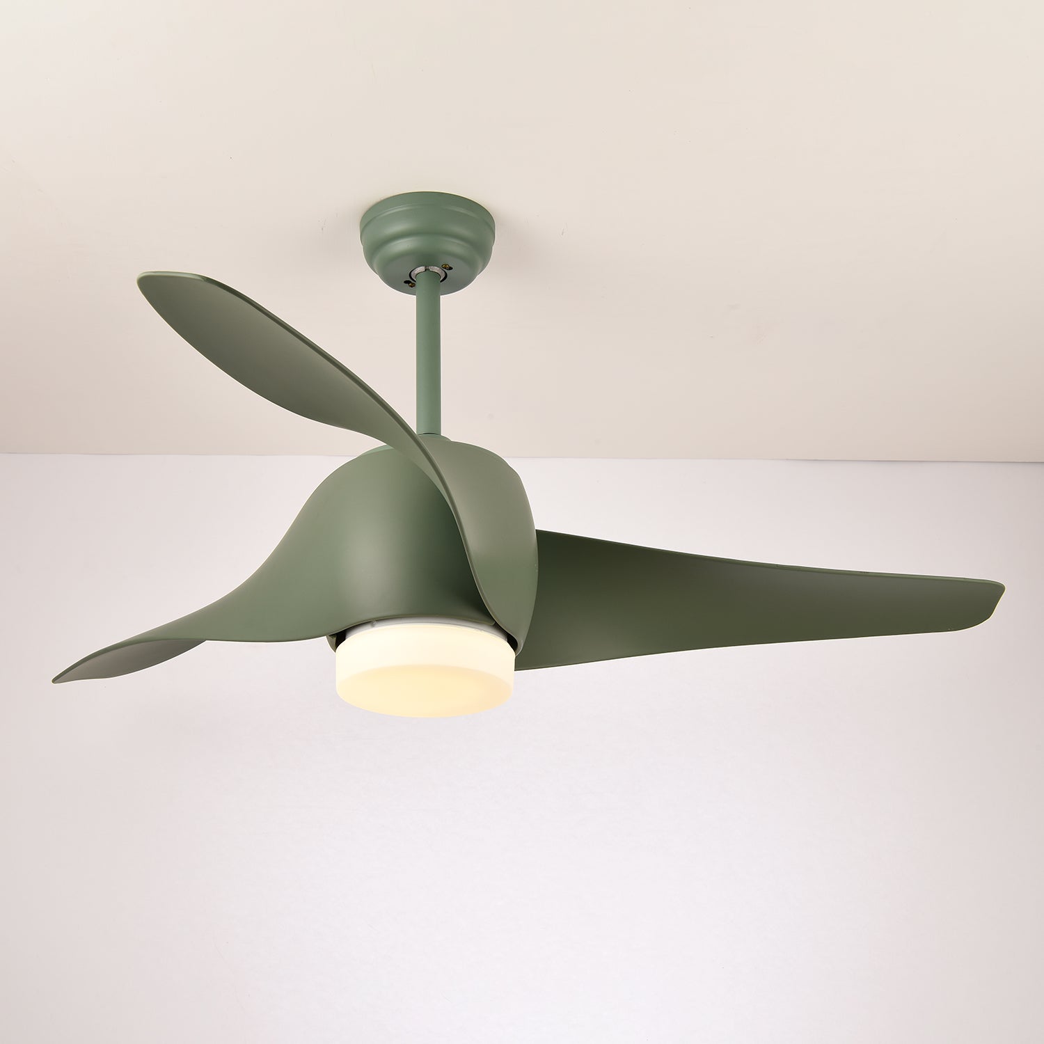 Plafondventilator met Verlichting 132 cm Verstelbaar Stille Motor en Afstandsbediening voor Woonkamer Slaapkamer | Sansoti