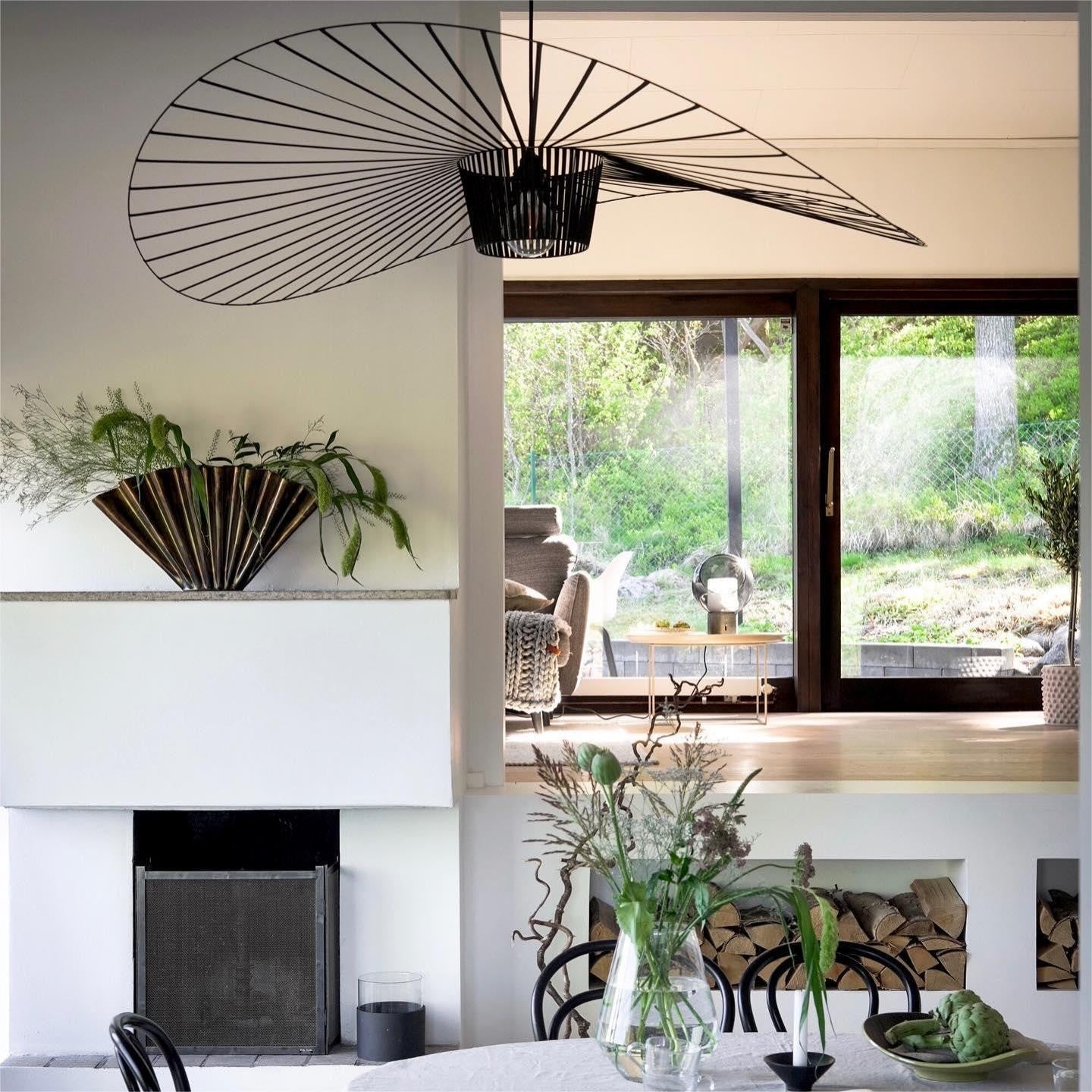 Vertigo Hanglamp Fiberglass Sculptuur met Vloeiende Silhouet Modern Design | Sansoti