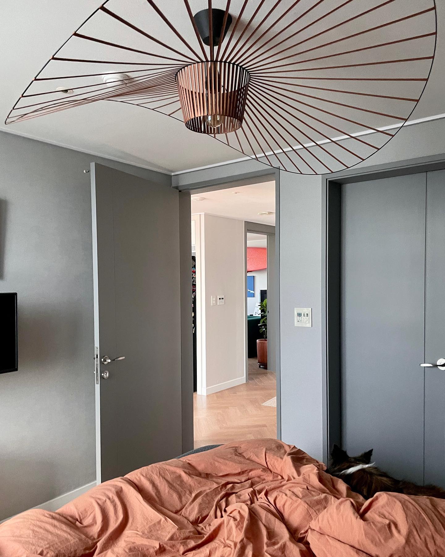 Hanglamp met Polyurethaan Ribbons – Sculptural Design Fiber Grote Zwevende Pendellamp Eetkamer – Ø80cm-Ø200cm | Sansoti