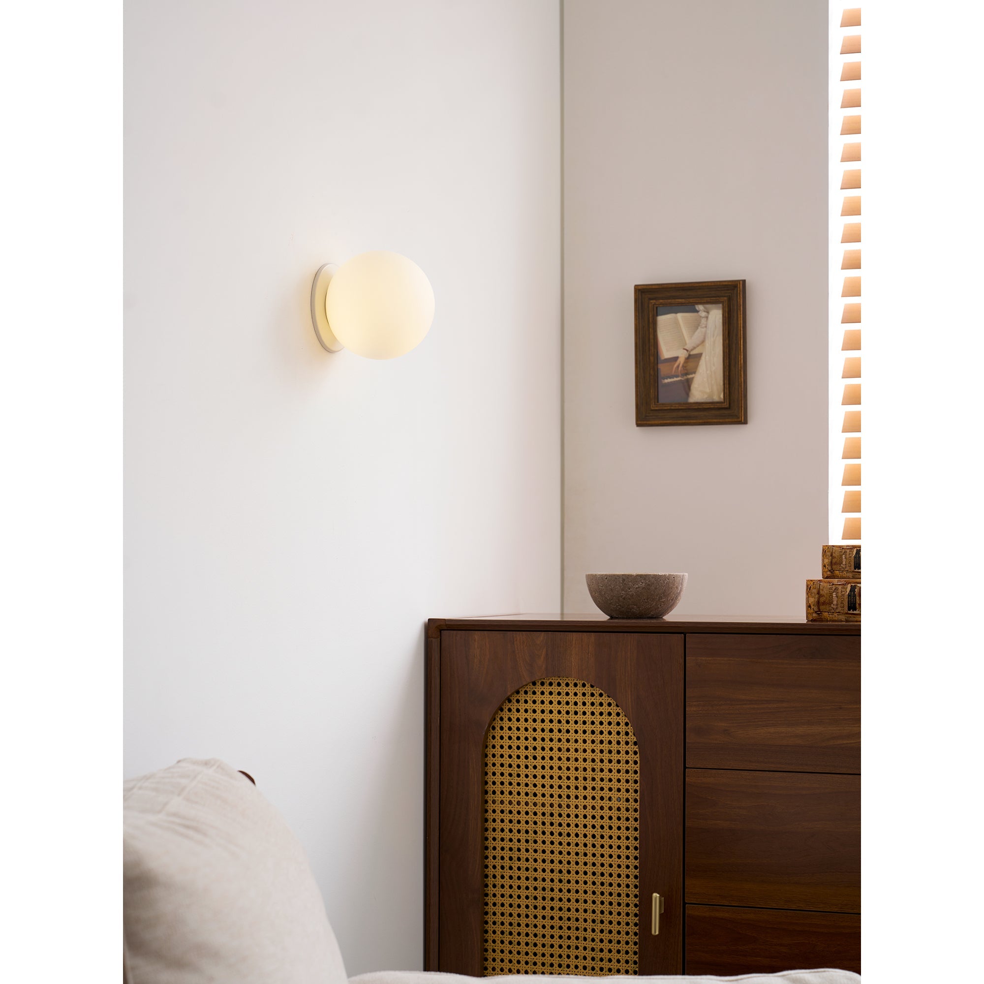 Glazen Wandlamp met Gouden of Zilveren Fitting – Modern Design voor Slaapkamer en Woonkamer | Sansoti