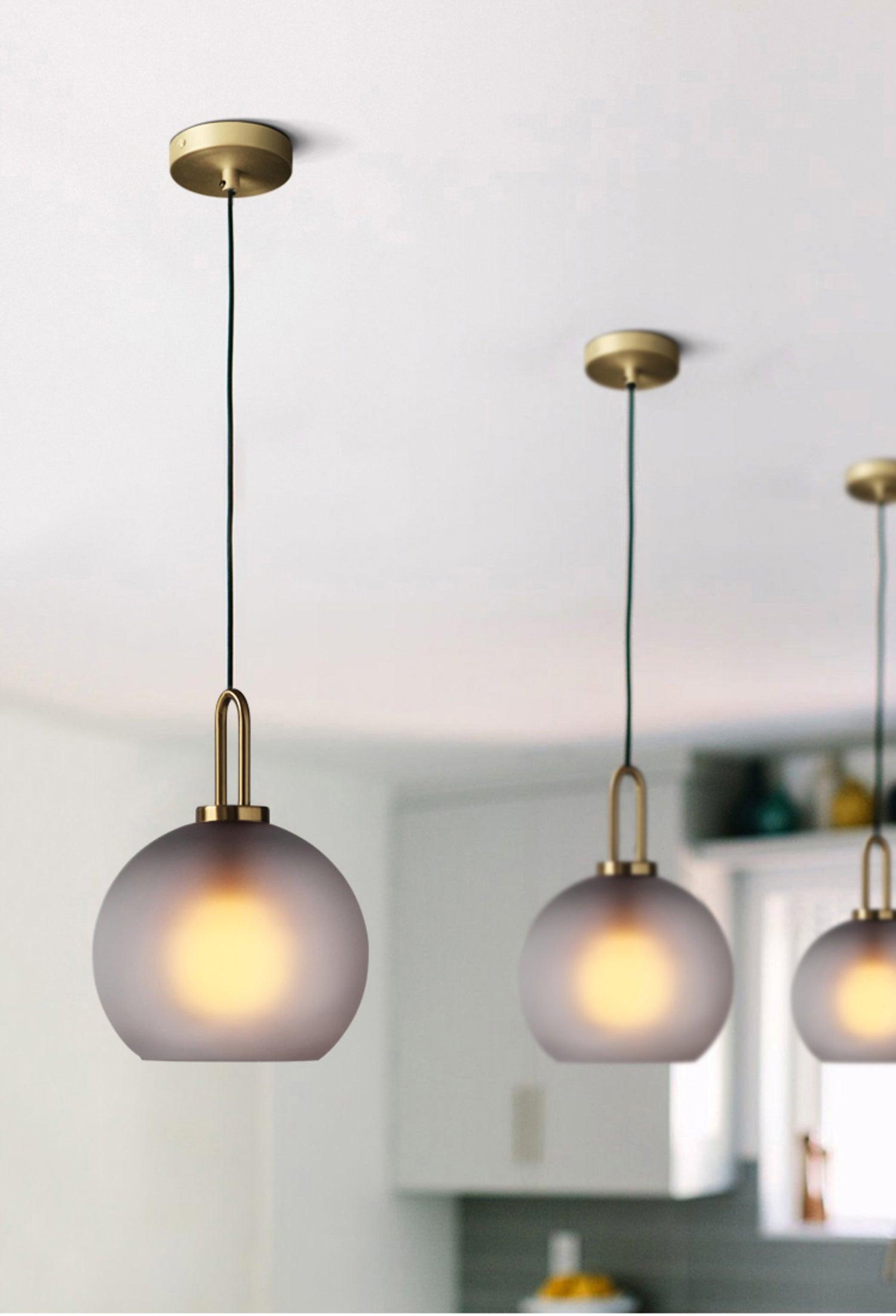 Glazen Hanglamp met Koperen Afwerking – Capsule & Sphere Vormen | Sansoti