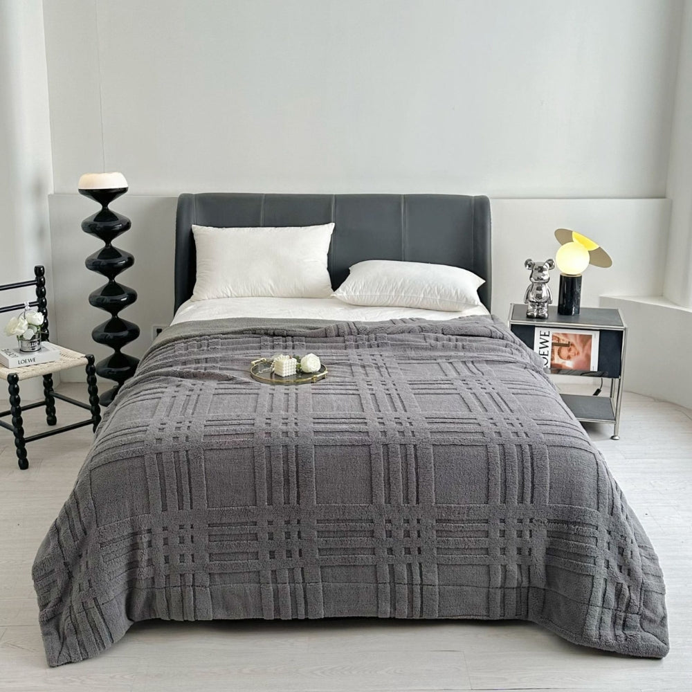 Textured Double-Layer Microfiber Blanket Living Room Bedroom Warm Winter Blanket Soft Comfortable | Sansoti