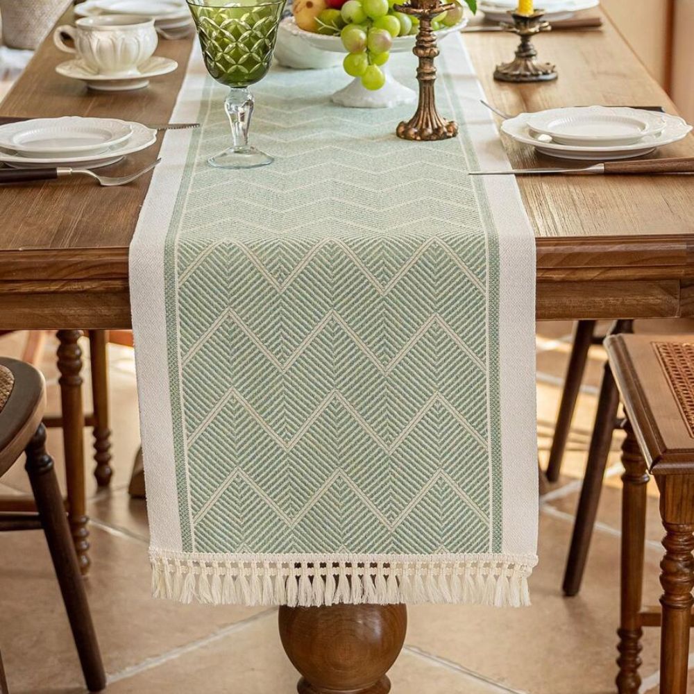 Chemin de table tissé à motif zigzag – Décoration naturelle pour salle à manger et espace de vie | Restfield
