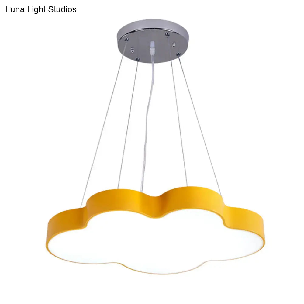 Wolkenvormige LED Hanglamp Kinderkamer Acryl 50cm Dimbaar met Afstandsbediening Kleurrijk Sfeervol Plafondlamp | Sansoti