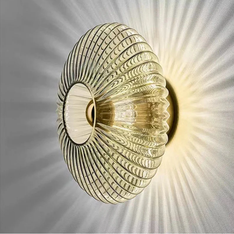 Ronde Glazen Wandlamp Geribbeld Schelp Design Goud Amber Woonkamer | Sansoti