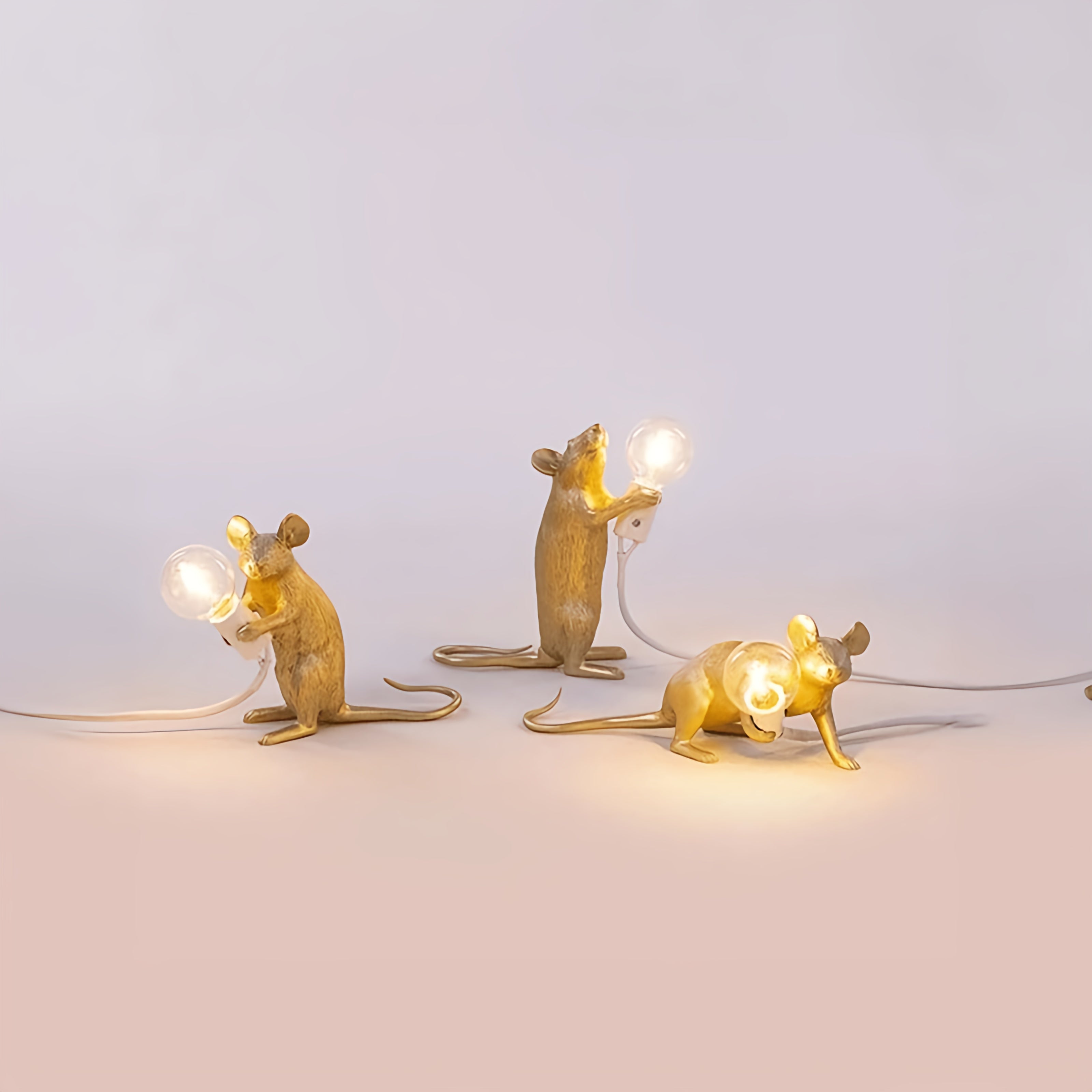 Decoratieve Tafellamp met Dierenfiguur – Hars – Gouden en Witte Muis – E12 – Warme Sfeerverlichting voor Woonkamer Slaapkamer Kantoor | Sansoti