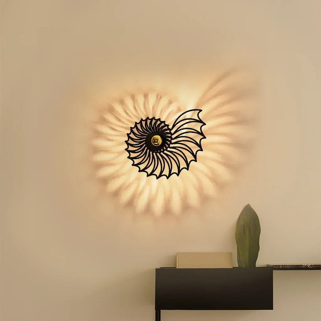 Decoratieve LED Wandlamp met Nautilus Design – Sfeervolle Wandverlichting | Sansoti