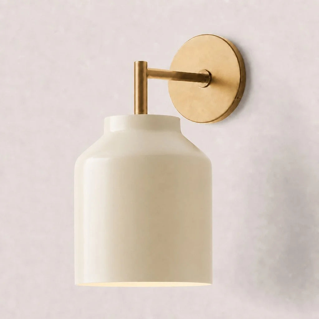 Wandlamp met Melkglazen Kap en Metalen Accenten Minimalistisch Design Sfeerlamp Hal Gang Slaapkamer | Sansoti
