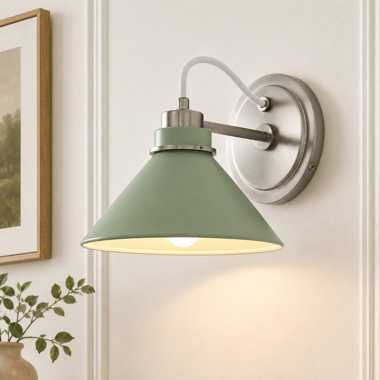 Globe Wandlamp met Gebogen Arm – Moderne Industriële Verlichting voor Badkamer, Slaapkamer en Gang | Sansoti