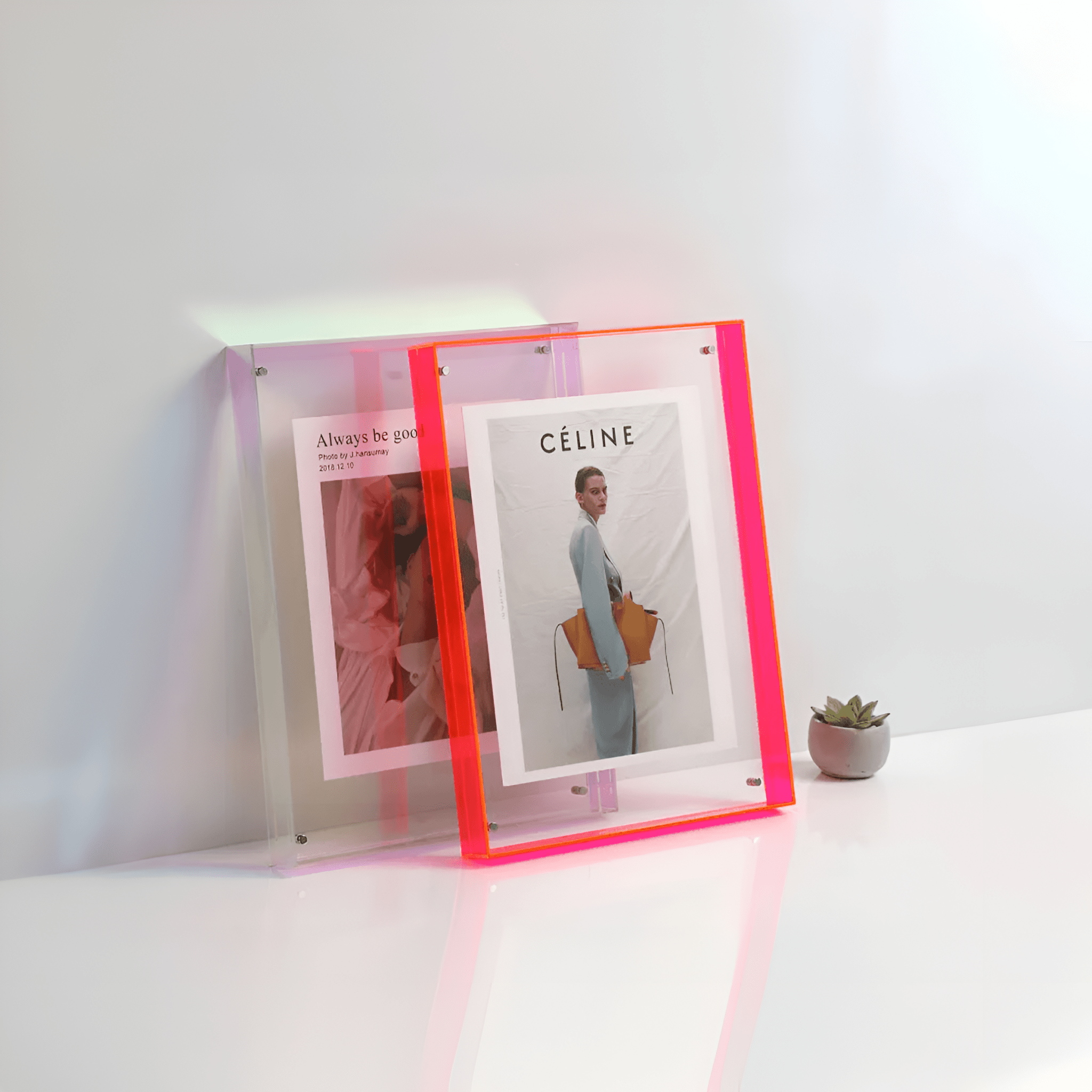 Restfield | Cadre photo en acrylique transparent – Design minimaliste