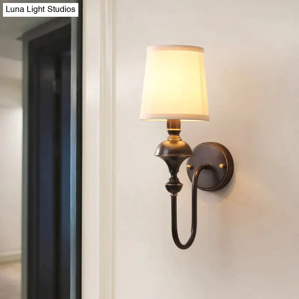Koperen Wandlamp met Kegel Lampenkap - Enkele of Dubbele Kop - Elegant Design voor Slaapkamer en Gang | Sansoti