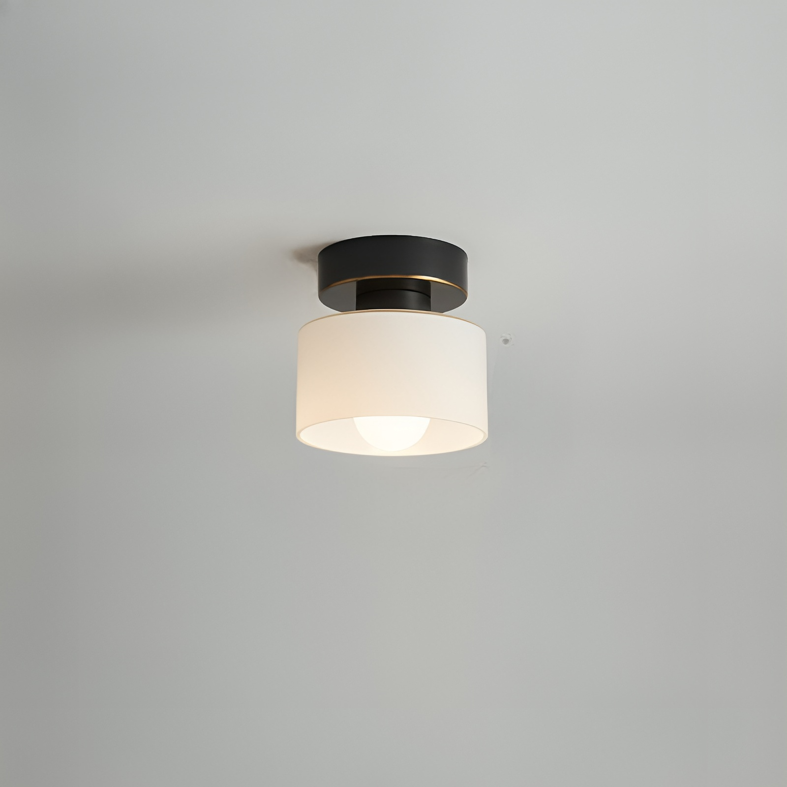 Plafonnier cylindrique E27 en métal et verre, lumière blanc chaud, style Bauhaus, éclairage pour entrée, chambre et salon | Sansoti