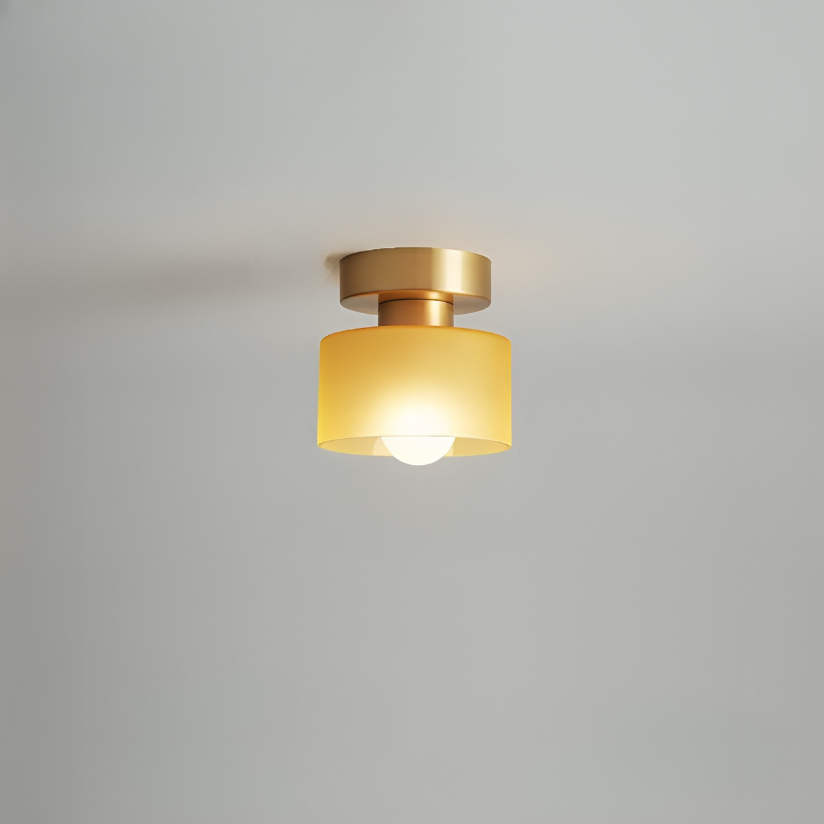 Plafonnier cylindrique E27 en métal et verre, lumière blanc chaud, style Bauhaus, éclairage pour entrée, chambre et salon | Sansoti