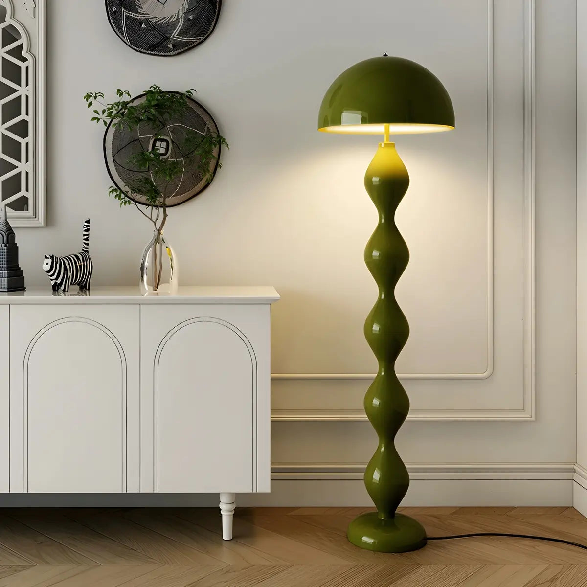 Lampadaire moderne en forme de champignon avec abat-jour métallique et 3 niveaux d’éclairage – Lampadaire scandinave avec interrupteur au pied | Restfield