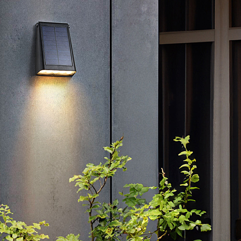 Solar-Downlight-Wandleuchte für den Außenbereich mit verstellbarem Solarpanel und IP65 | Restfield