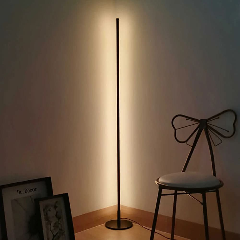 LED Stehleuchte Modern Minimalistisch Schlank 140cm Metall Schwarz Warmweiß 20W Stehlampe Wohnzimmer | Restfield