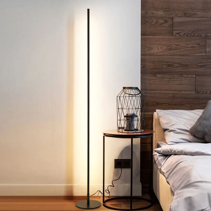 LED Stehleuchte Modern Minimalistisch Schlank 140cm Metall Schwarz Warmweiß 20W Stehlampe Wohnzimmer | Restfield