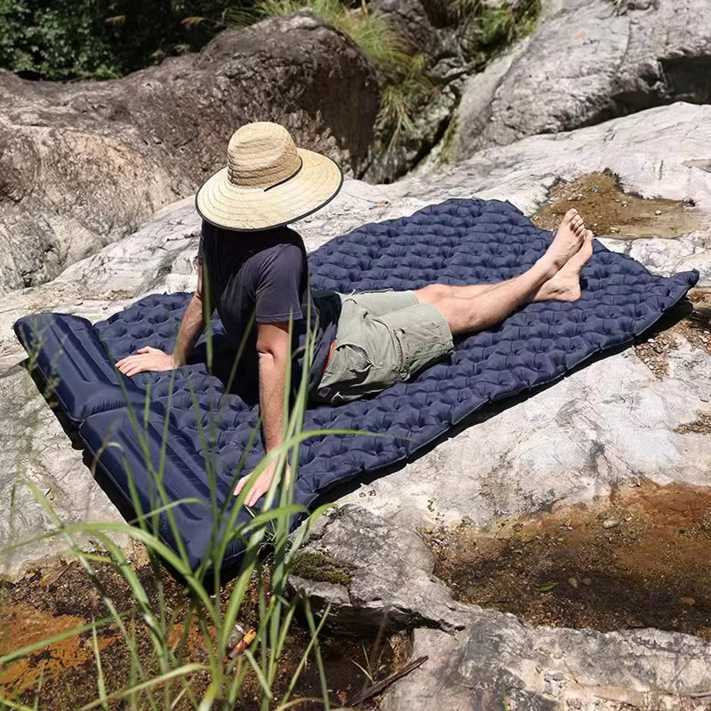 Zelfopblazend Campingmatras voor Twee Personen - Waterdicht Outdoor Slaapmat met Voetpomp en Opbergtas | Sansoti