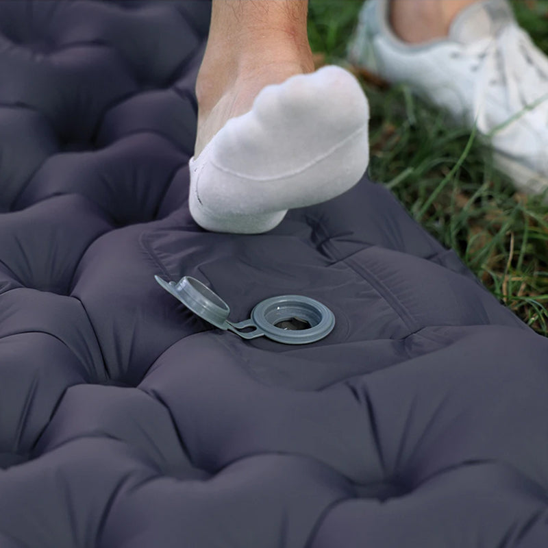 Zelfopblazend Campingmatras voor Twee Personen - Waterdicht Outdoor Slaapmat met Voetpomp en Opbergtas | Sansoti