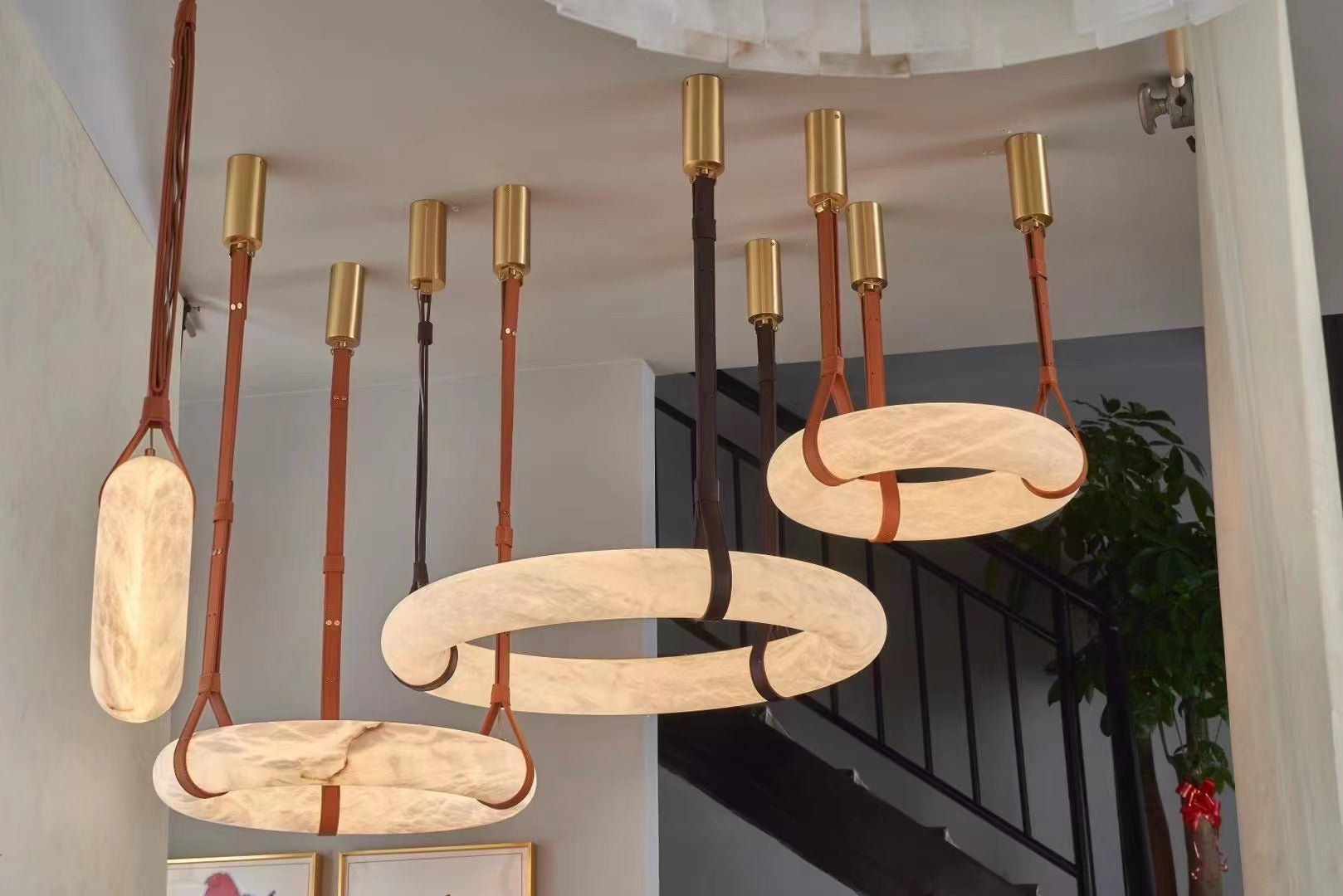 Hängelampe Alabaster Ring LED Dunkelbraun Braun Gold Wohnzimmer Esszimmer 3000K 4000K 6000K Ø30 Ø120cm Naturstein Pendelleuchte | Restfield